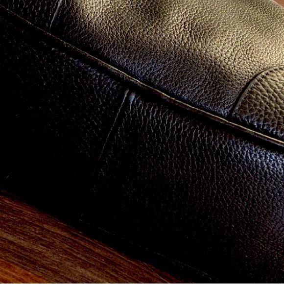 PRADA VITELLO DAINO EUC - Picture 11 of 16